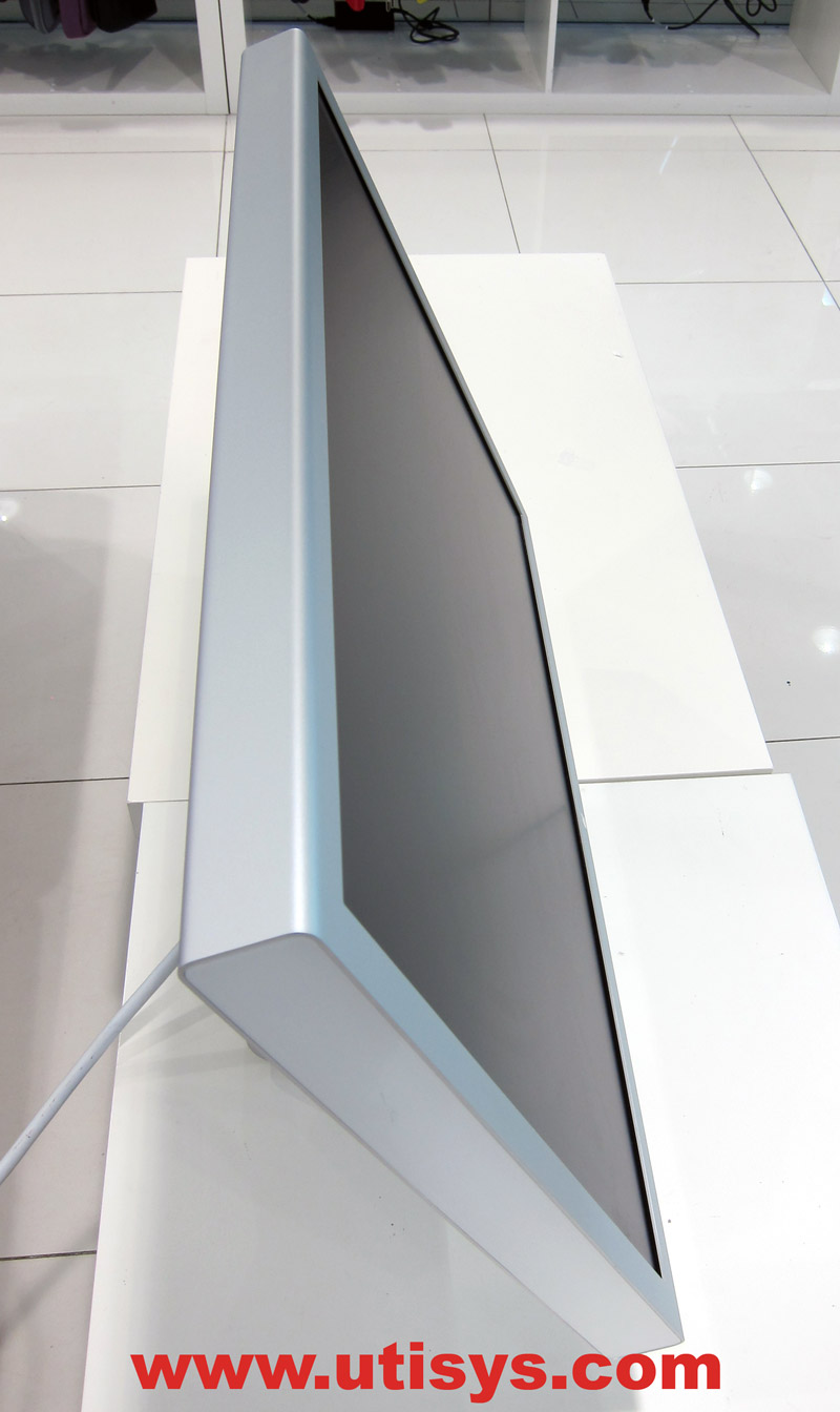 Apple Cinema Display 30″ — легендарный монитор Apple с выдающимся качеством изображения